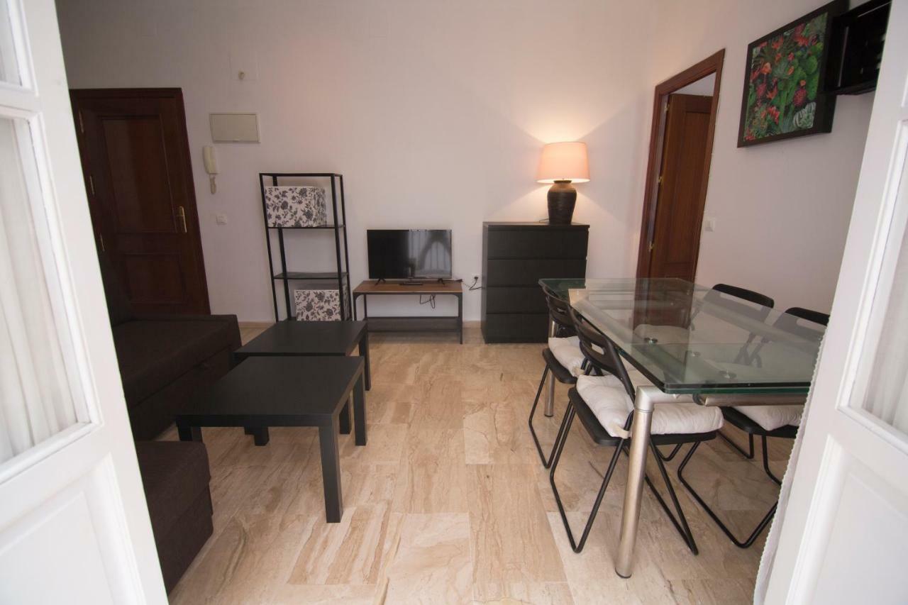 דירות קדיז Extraordinario Piso Junto Playa Y En Pleno Centro מראה חיצוני תמונה